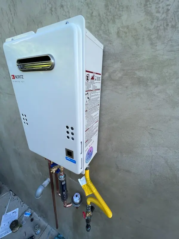 Tankless water heater installation for Boca Del Mar homes